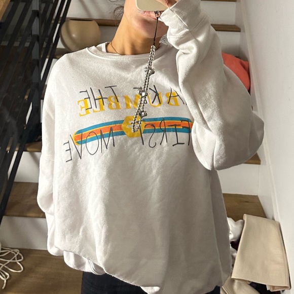 Bumble Merch Limited Edition 2017 Gucci Graphic Make the First Move Sweatshirt - Picture 2 of 3